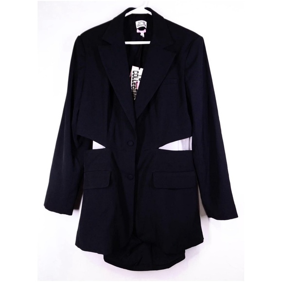 Open Back Black Blazer - Picture 3 of 7